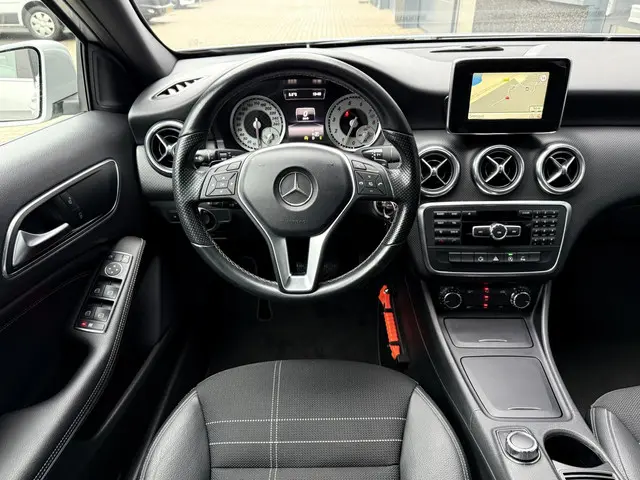 Mercedes-Benz A-Klasse 180 Ambition 2015 Benzine 11