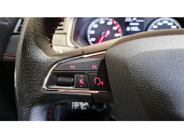 SEAT Ibiza 1.0 TSI FR Business Intense 2021 Benzine 19