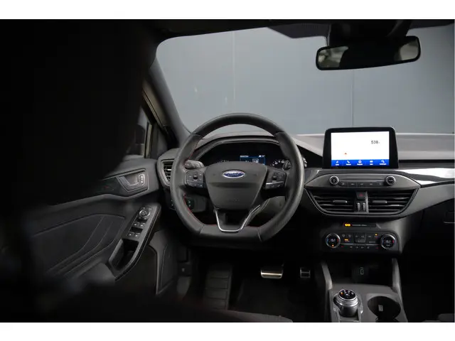 Ford Focus 1.5 EcoBoost ST Line Business 2019 Benzine 39