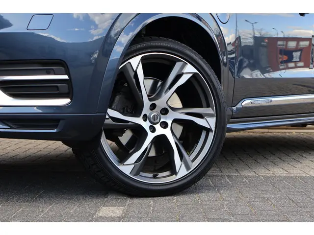 Volvo XC90 T8 Twin Engine AWD Inscription 2019 Benzine 8