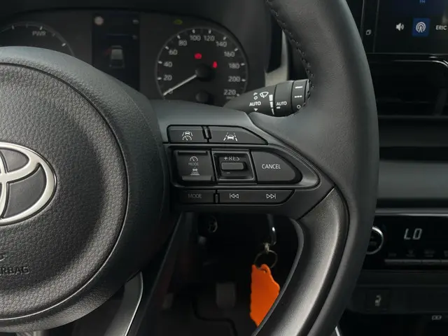 Toyota Yaris 1.5 Hybrid Active 2025 Hybride Benzine 15