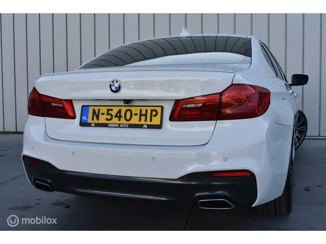 BMW 5 Serie 530i High Executive 2018 Benzine 5