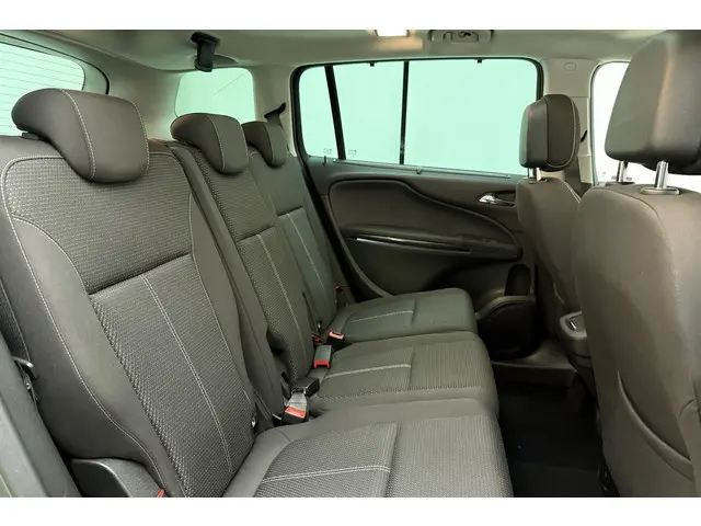 Opel Zafira 1.6 Turbo Business Executive 2017 Benzine 14