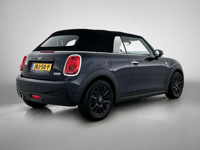 MINI Cooper Cabrio Mini 1.5 Pepper AUTOM. 2020 Benzine 9