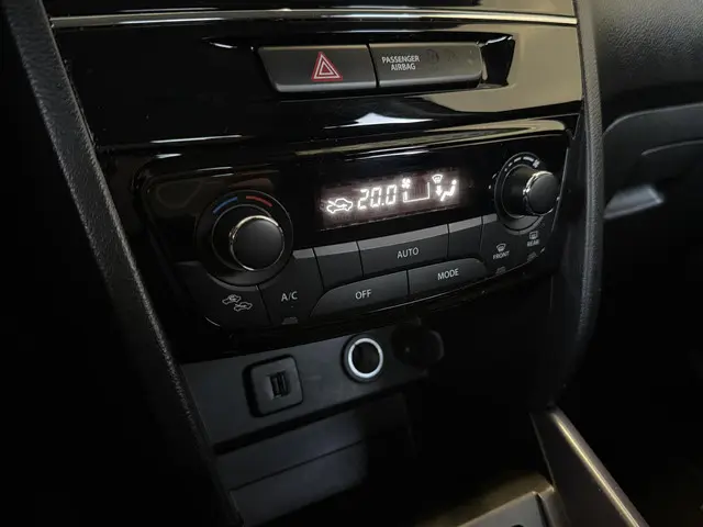 Suzuki Vitara 1.5 Hybrid Select 2023 Hybride Benzine 18