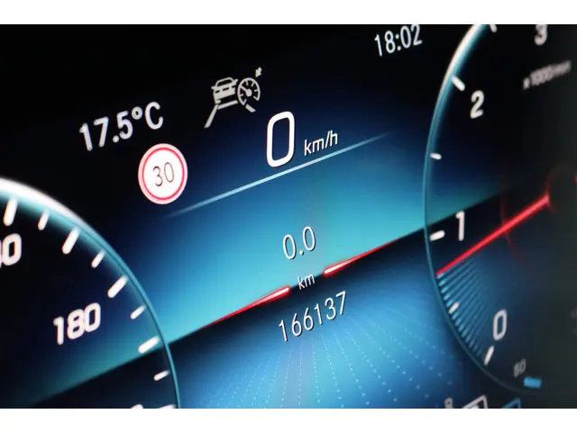 Mercedes-Benz E-Klasse 220 d Avantgarde | 2021 Diesel 26