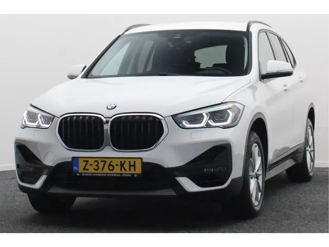 BMW X1 sDrive18i Executive Automaat 2020 Benzine 23