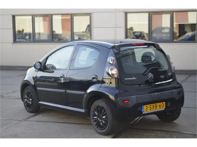 Citroën C1 1.0 Collection 2014 Benzine 4
