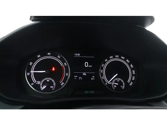 Škoda Fabia 1.0 TSI 95pk Ambition 2023 Benzine 16