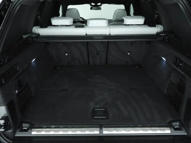 BMW X5 xDrive50e 2025 Hybride Benzine 9