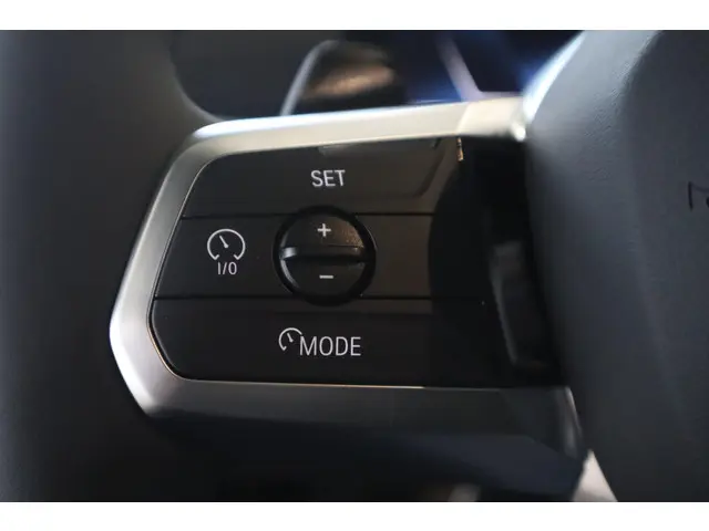 BMW iX2 xDrive30 2025 Elektrisch 17