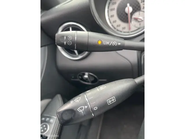 Mercedes-Benz SLK 200 2012 Benzine 19