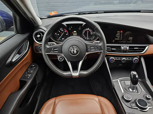 Alfa Romeo Giulia 2.2 Eco Business Super 2018 Diesel 8