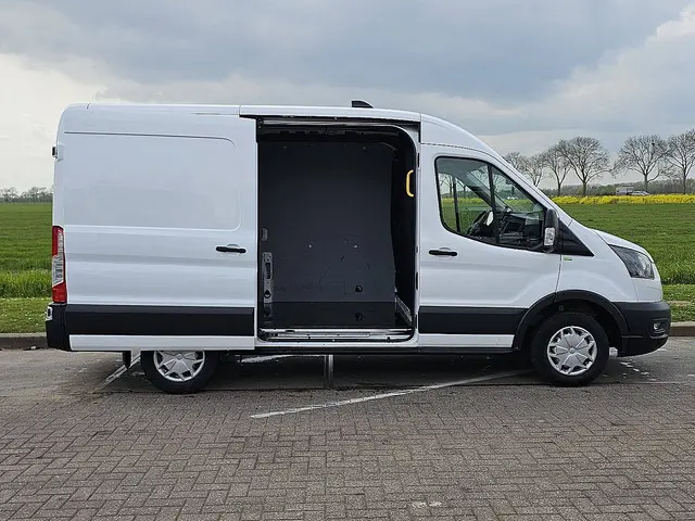 Ford Transit 2.0 2023 Diesel 13
