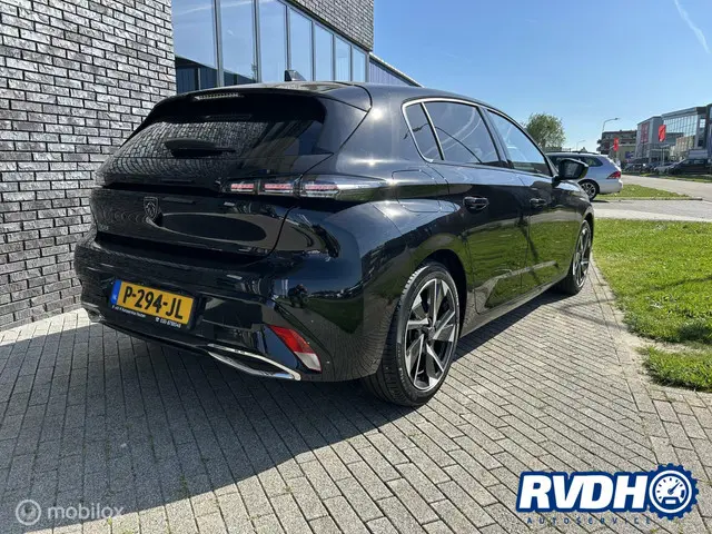 Peugeot 308 1.5 BlueHDi Allure Pack Business 2022 Diesel 6
