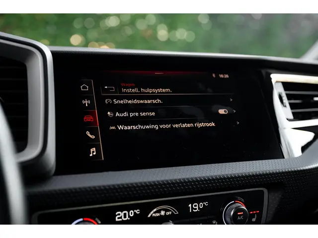 Audi A1 Sportback 35 TFSI S Line 2019 Benzine 14