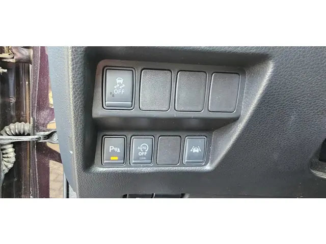 Nissan QASHQAI 1.2 Tekna 2016 Benzine 26