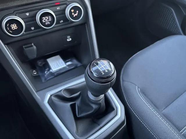 Dacia Sandero 1.0 TCe 90 Journey 2025 Benzine 18