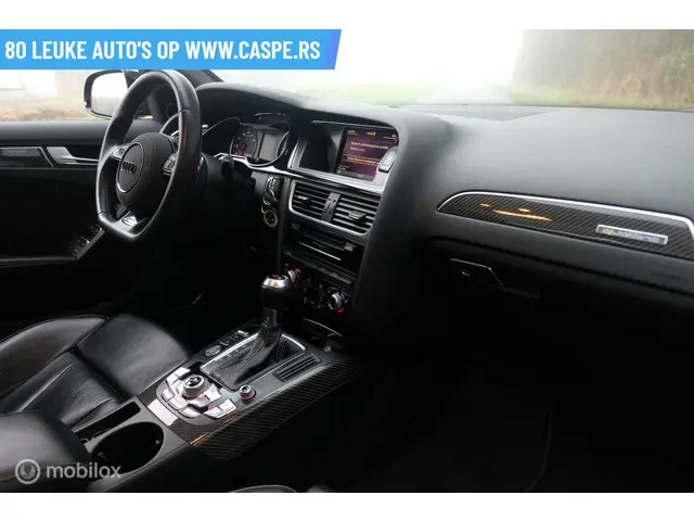 Audi RS4 Avant 4.2 FSI RS 4 quattro 2013 Benzine 4