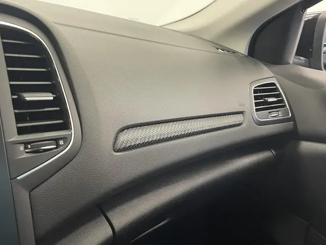 Renault Mégane Estate 1.3 TCe Aut. Limited 2020 Benzine 19