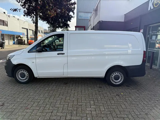 Mercedes-Benz Vito 110 CDI Functional Lang 2022 Diesel 5