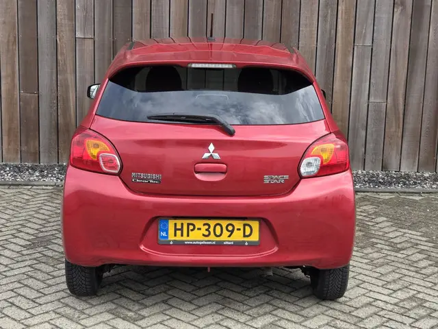 Mitsubishi Space Star 1.0 Bright 2015 Benzine 5