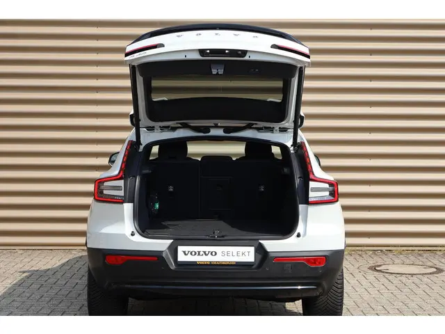 Volvo C40 Recharge Ultimate 69 kWh 2022 Elektrisch 14