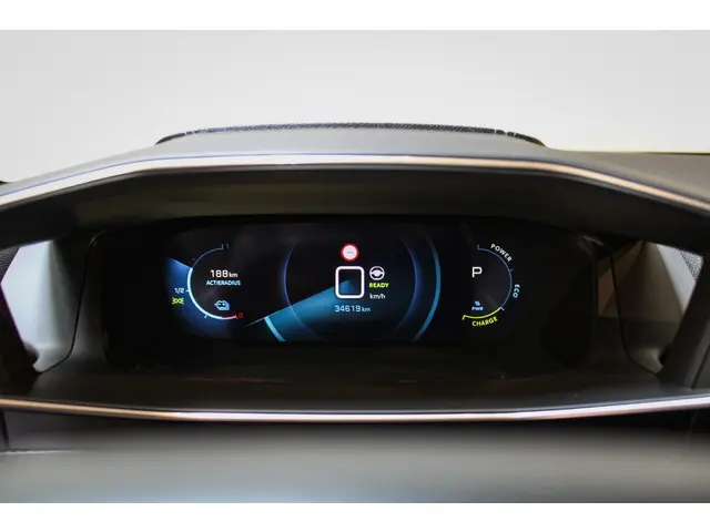 Peugeot e-208 EV GT Pack 50 kWh | PANO | 2022 Elektrisch 23