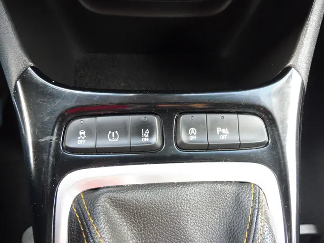 Opel Crossland X 1.2 Turbo Innovation 2019 Benzine 12