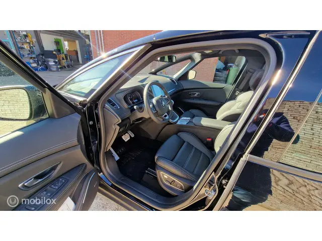 Renault Grand Scénic 1.3 TCe Executive 7p. 2023 Benzine 28
