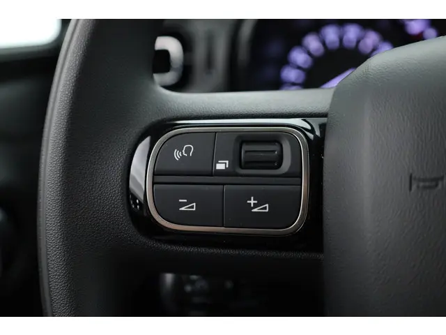 Citroën C3 1.2 PureTech C-Series 2022 Benzine 8