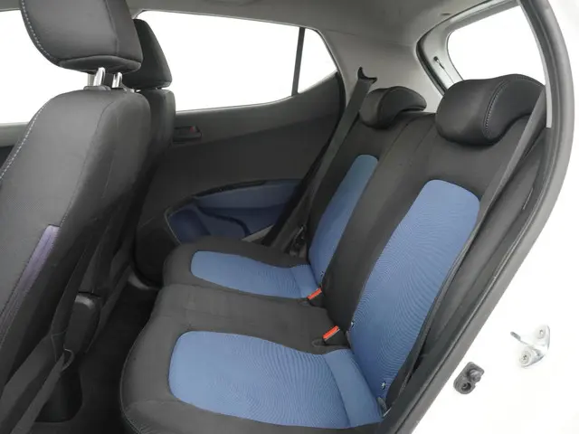 Hyundai i10 1.0i i-Motion Comfort 2015 Benzine 10