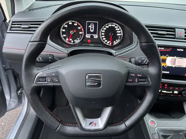 SEAT Ibiza 1.5 TSI EVO FR Intense 2019 Benzine 16