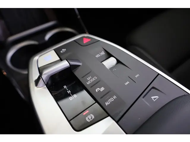 BMW iX1 eDrive20 2025 Elektrisch 22