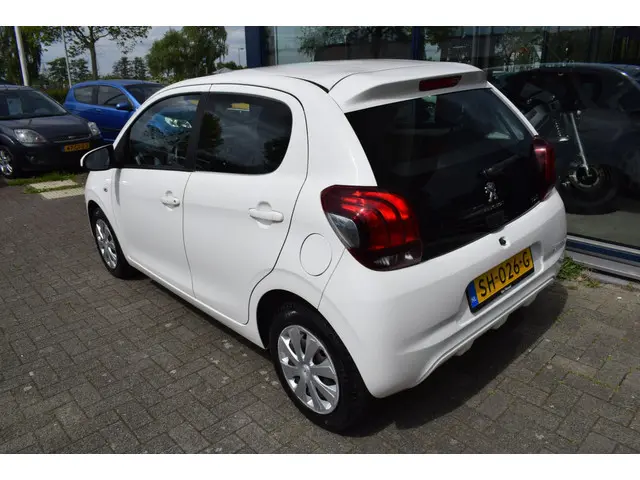 Peugeot 108 3
