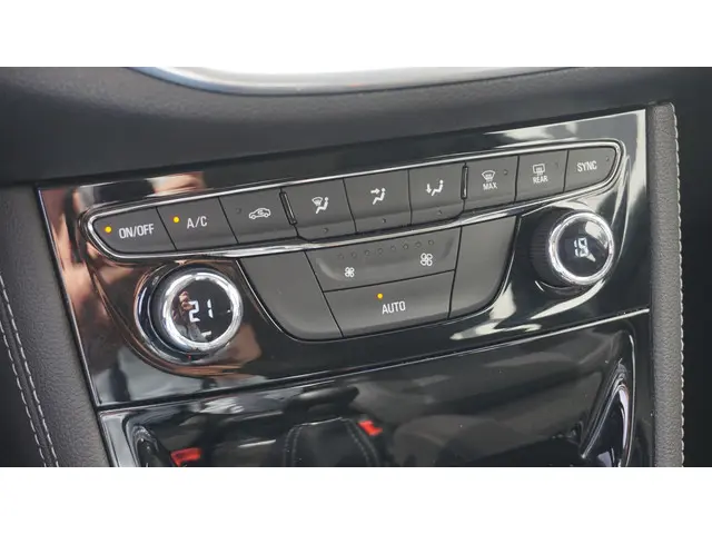 Opel Astra 1.4 Innovation Trekhaak | PDC V+A 2017 Benzine 21