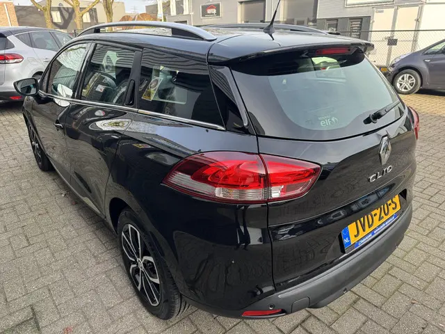 Renault Clio Estate 0.9 TCe Intens 2019 Benzine 6