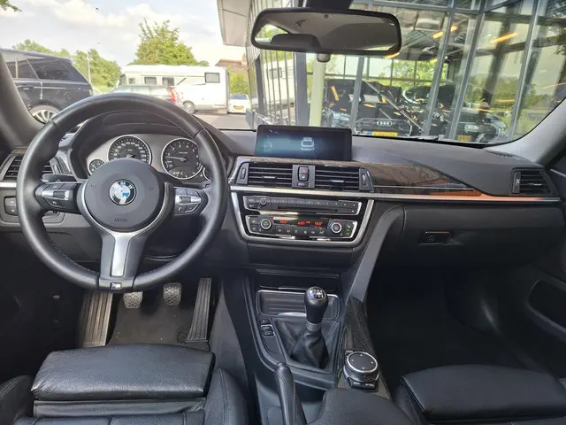 BMW 4 Serie Gran Coupé 435i High Executive 2015 Benzine 7