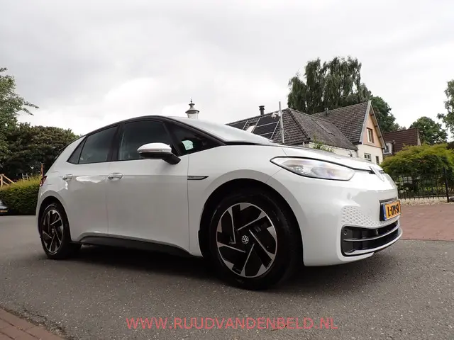 Volkswagen ID.3 PRO 58kWh 2020 Elektrisch 3