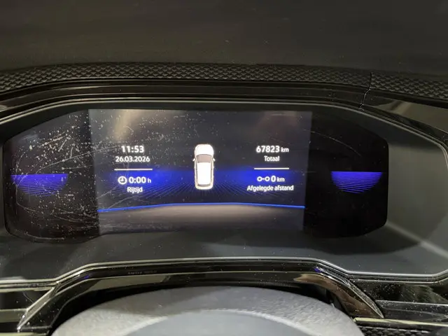 Volkswagen Polo VI HB 1.0 TSI Life 2023 Benzine 16