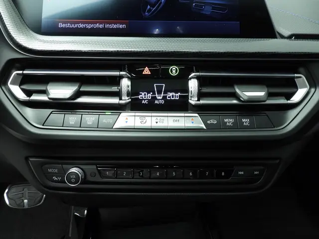 BMW 1 Serie 118i Automaat M Sport Plus 2020 Benzine 14