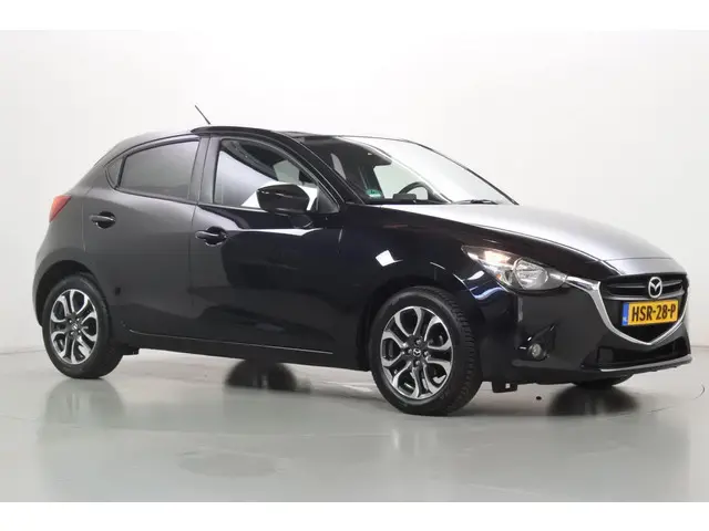 Mazda 2 1.5 90pk Nakama 2016 Benzine 37