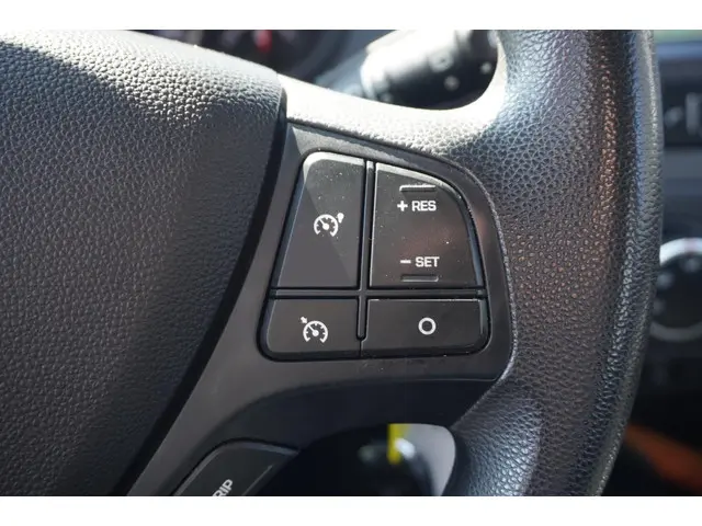 Hyundai i10 1.0i Comfort 2019 Benzine 12