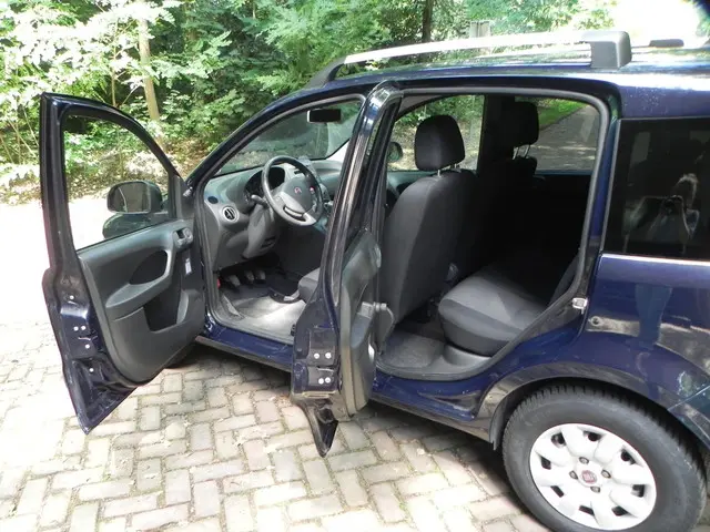 Fiat Panda 1.2 Edizione Cool 2012 Benzine 11