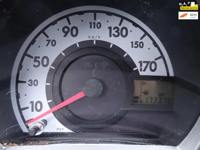 Citroën C1 1.0 Attraction AIRCO/5 DEURS 2013 Benzine 12