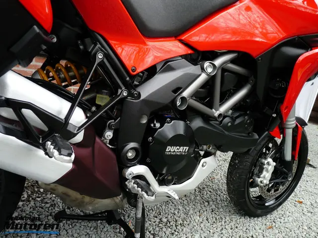 Ducati Multistrada 1200 S Touring 2013 Benzine 35