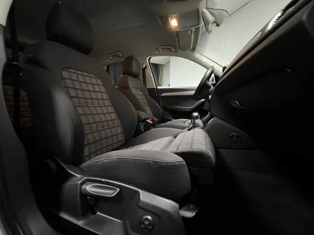 Audi Q3 2.0 TFSI quattro Pro Line 2014 Benzine 35