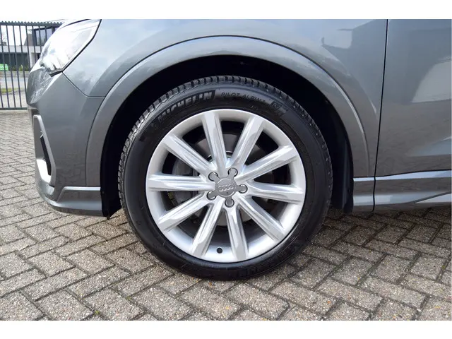 Audi Q3 40 TFSI quattro S Line Pro Line S 2019 Benzine 34