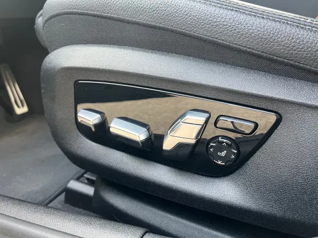 BMW 5 Serie 520i High Executive Edition 2020 Benzine 13