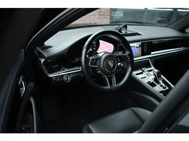 Porsche Panamera Sport Turismo 4 3.0 2017 Benzine 57